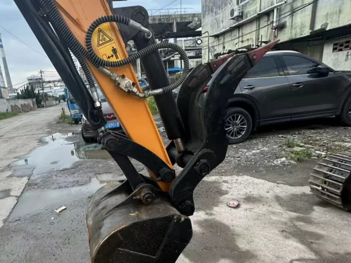 Abrazadera de pulgar para excavadora SANY SY35