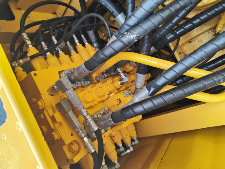 Bomba de excavadora Komatsu PC200-8