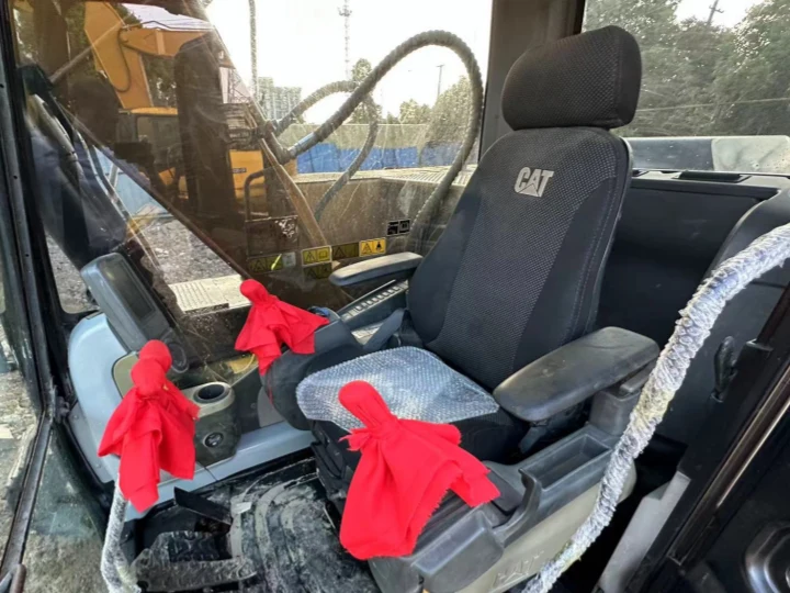 Cabina de excavadora CAT 312D2GC