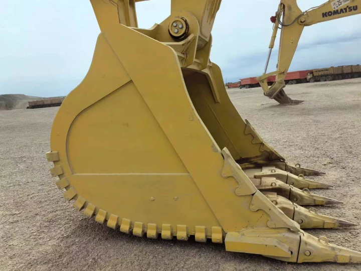 Cucharón de excavadora Komatsu PC1250