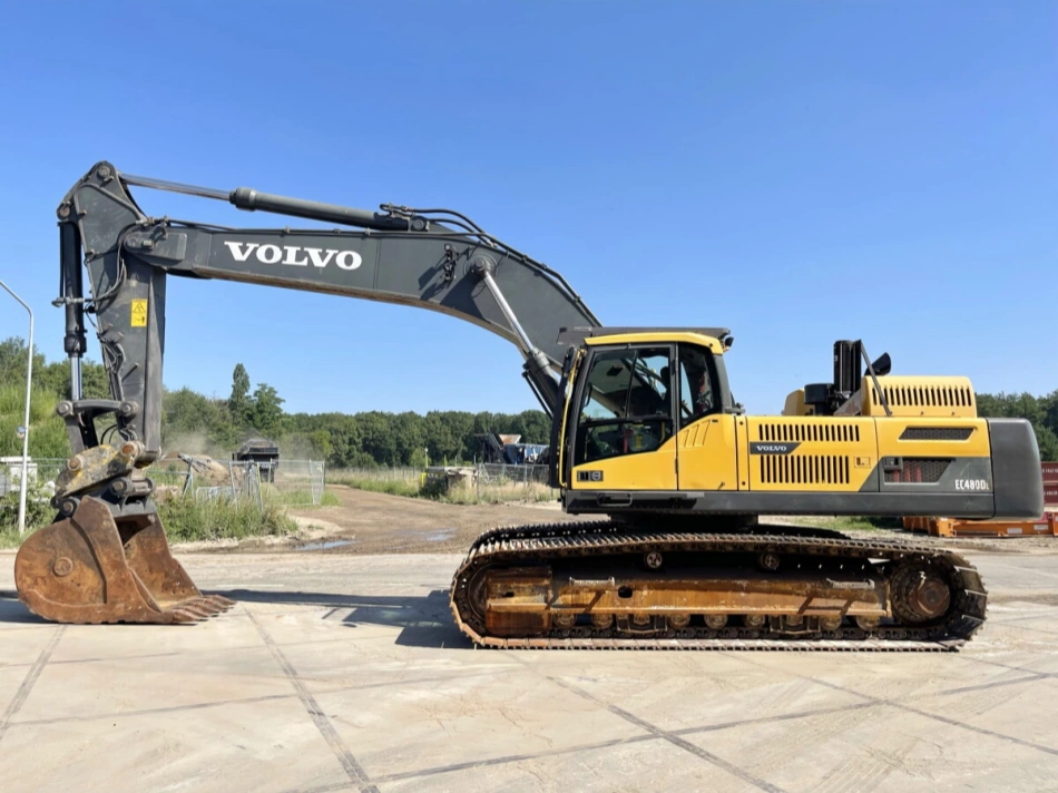 Compra Excavadora Usada Volvo EC480D | Asequible y Confiable