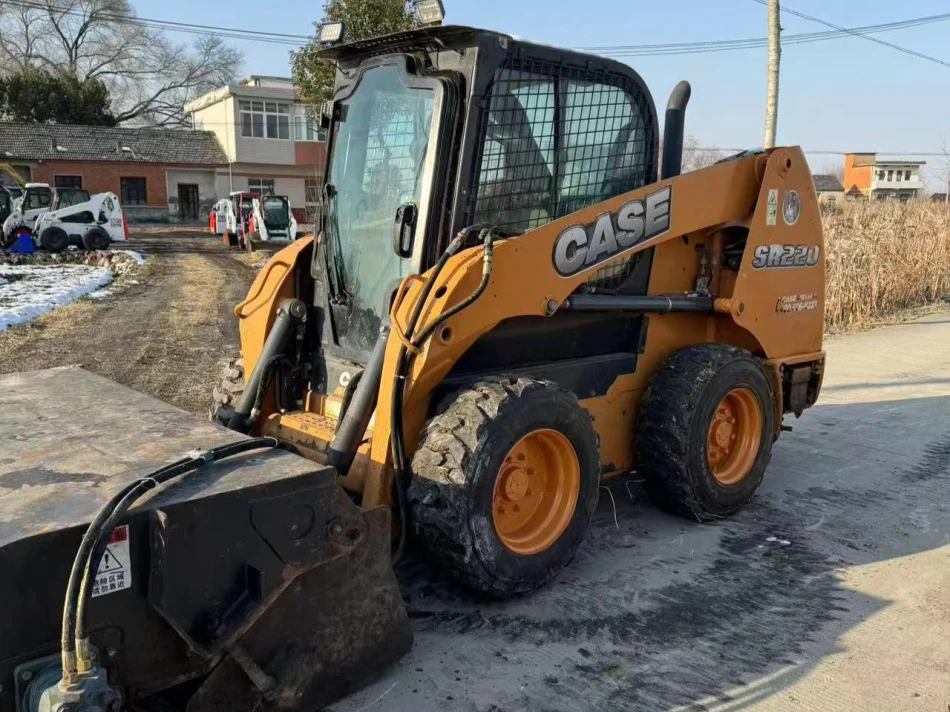 Case SR220 usada para trabajos generales
