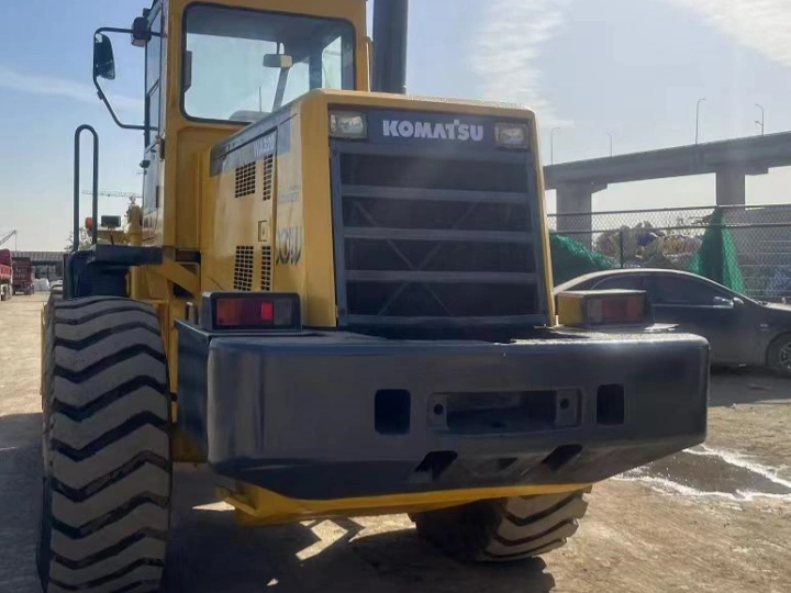 Cargadora trasera Komatsu WA320