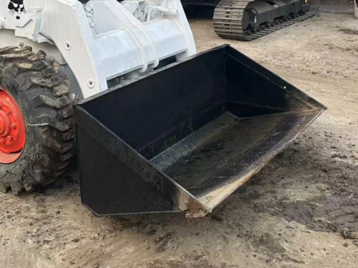 Cucharón del minicargador Bobcat S450