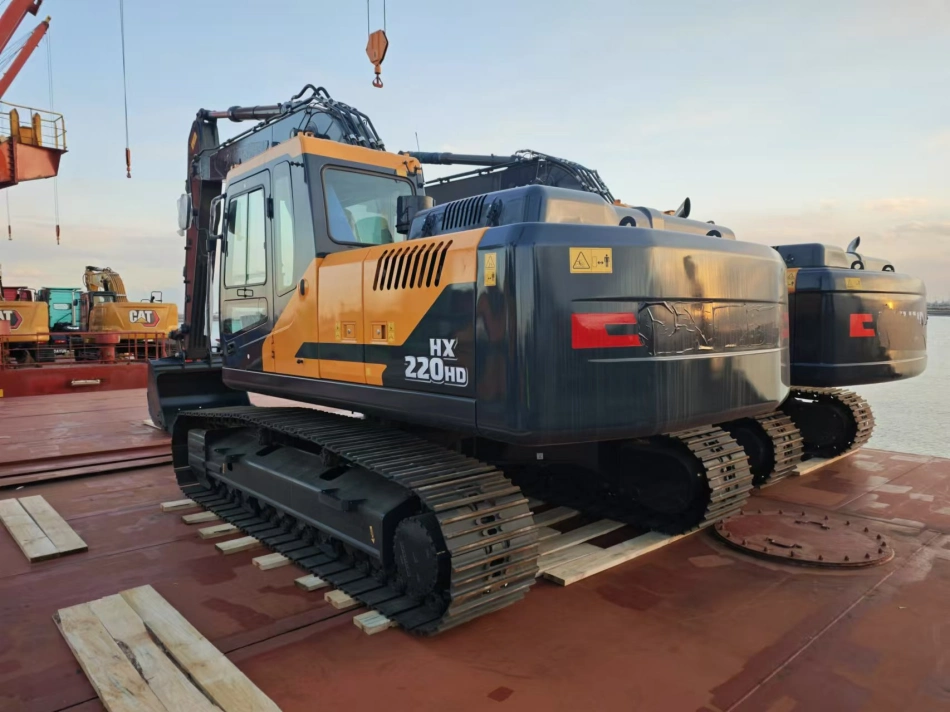 Envío de la excavadora Hyundai HX220HD