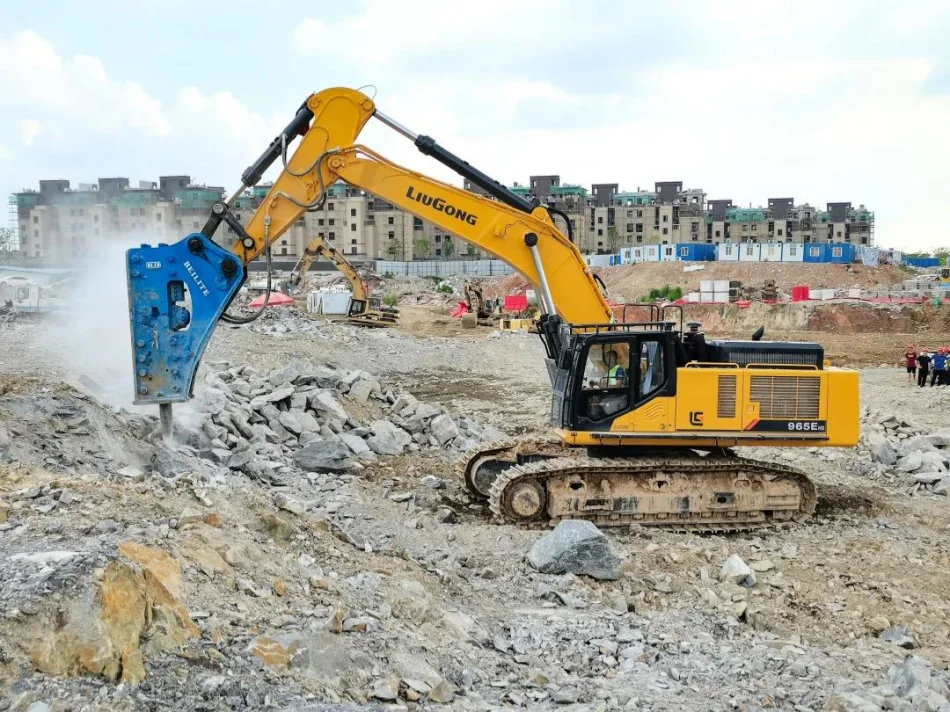 Excavadora Liugong 965F