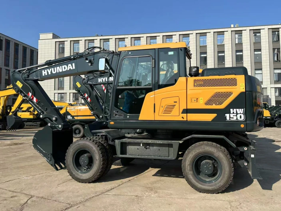 Excavadora de ruedas Hyundai HW150 para trabajos urbanos