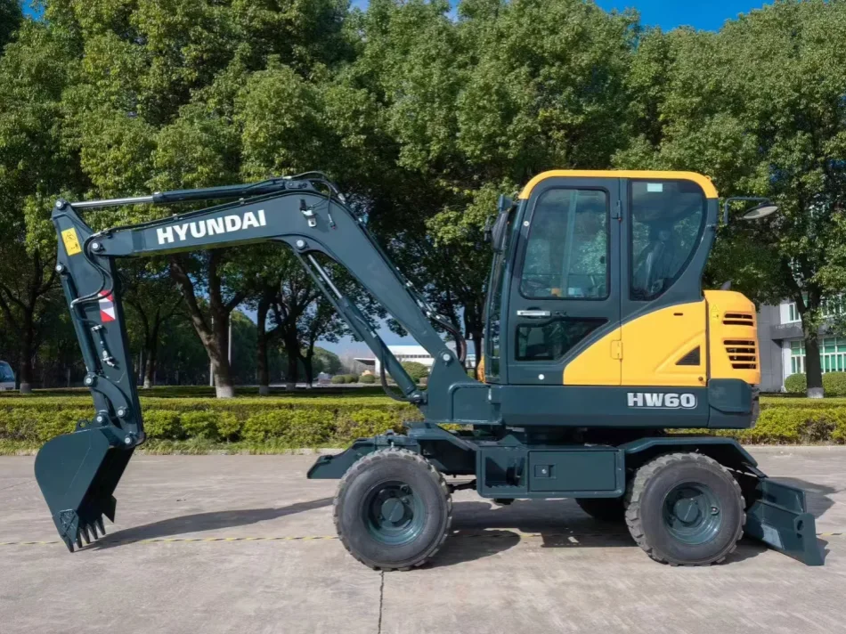Excavadora de ruedas Hyundai HW60 lado izquierdo - JINDONGYU Hyundai HW60 de ruedas vista desde el lado izquierdo