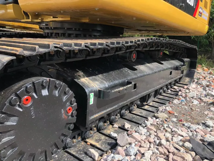 Oruga de excavadora CAT 320D